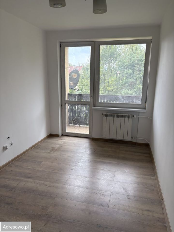 Mieszkanie 2-pokojowe Żywiec, os. Paderewskiego. Zdjęcie 1