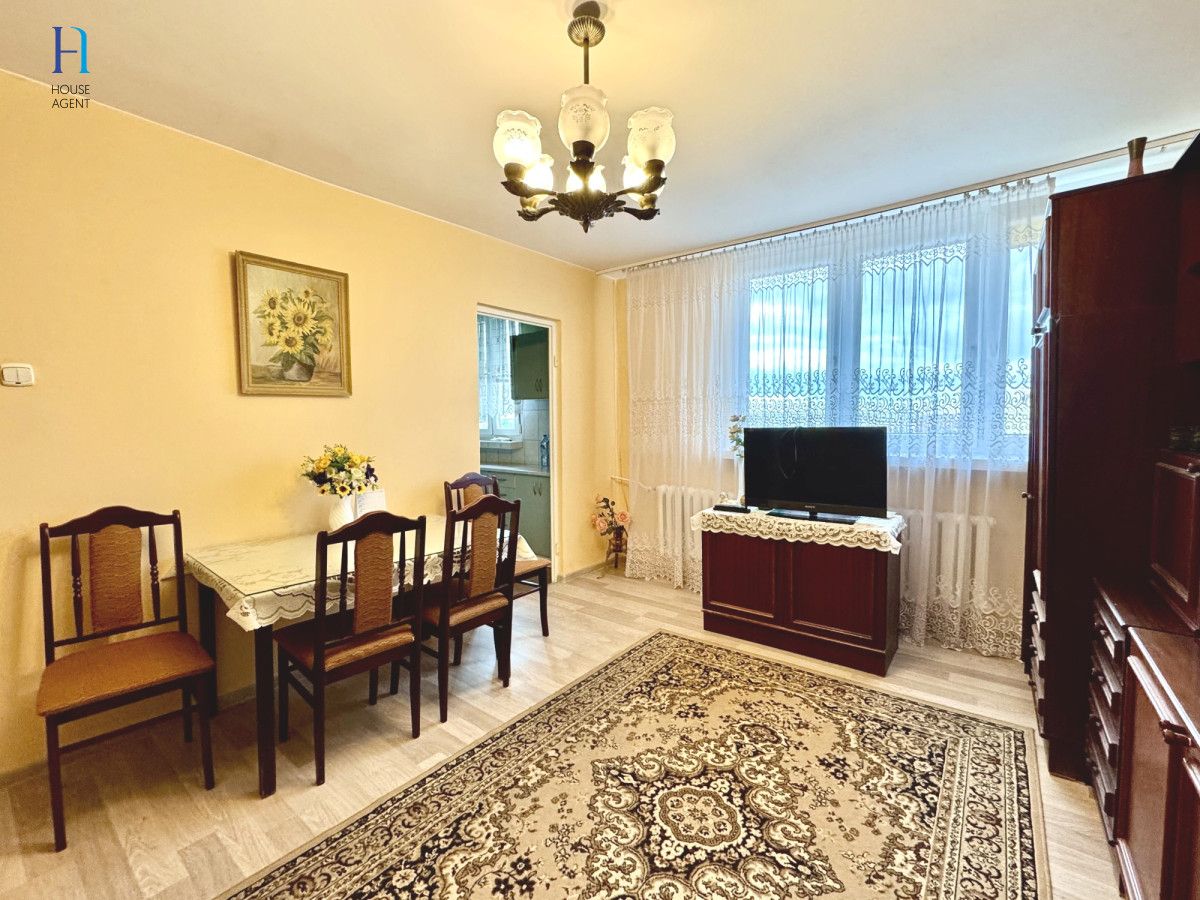 Mieszkanie 2-pokojowe Łódź Dąbrowa, ul. Władysława Broniewskiego. Zdjęcie 2