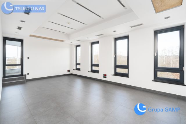 Biuro Kraków Skotniki, ul. Księdza Franciszka Trockiego. Zdjęcie 12