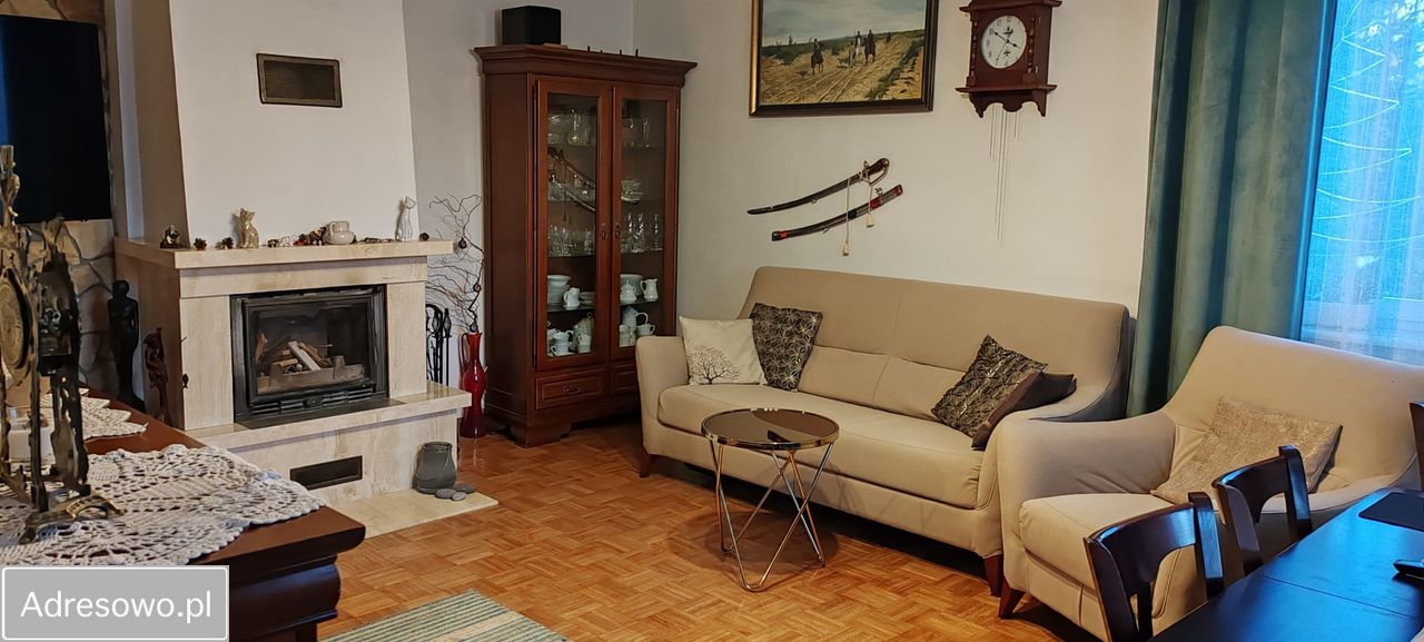 dom wolnostojący, 5 pokoi Parszów. Zdjęcie 2