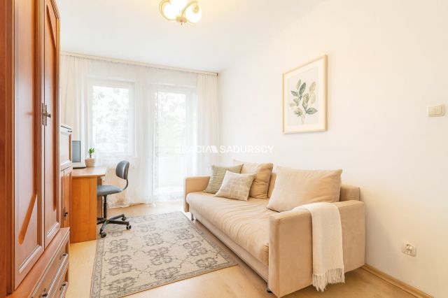 Mieszkanie 3-pokojowe Kraków Krowodrza, ul. gen. Augusta Fieldorfa-Nila. Zdjęcie 3