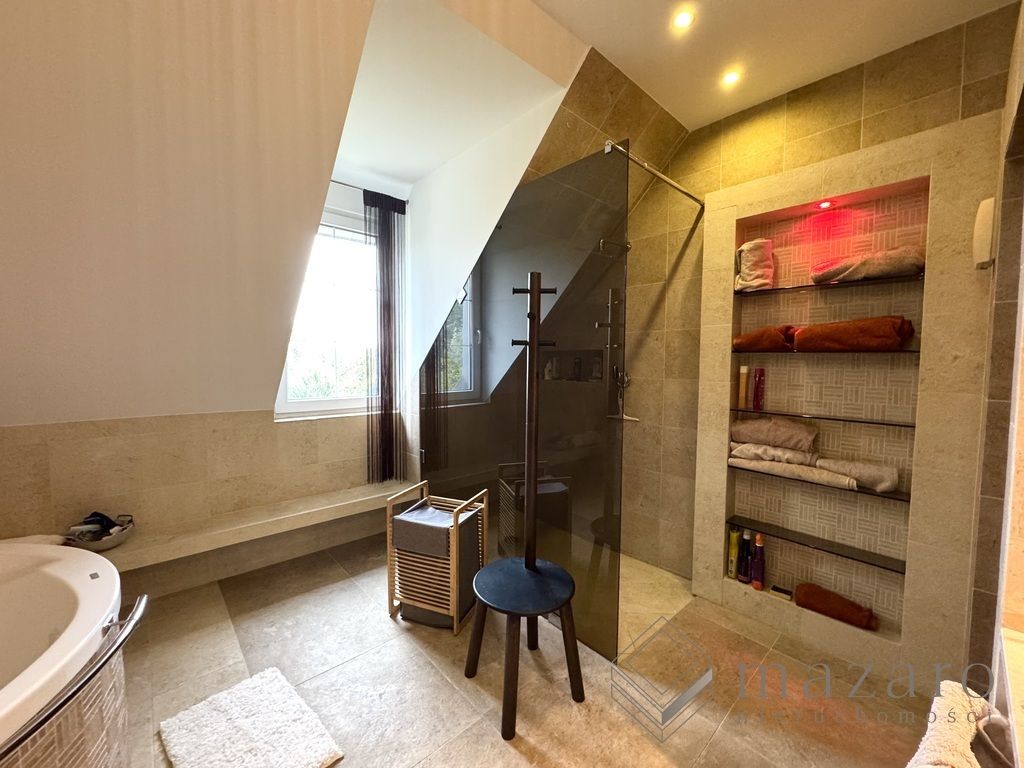 dom wolnostojący, 9 pokoi Zielonka. Zdjęcie 21