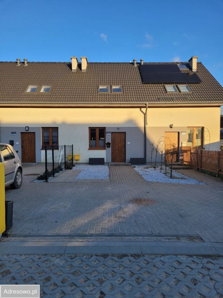 dom szeregowy, 3 pokoje Banino, ul. Strumykowa