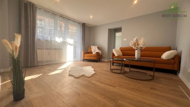 Mieszkanie 3-pokojowe Kielce Centrum, ul. bp. Czesława Kaczmarka. Zdjęcie 1