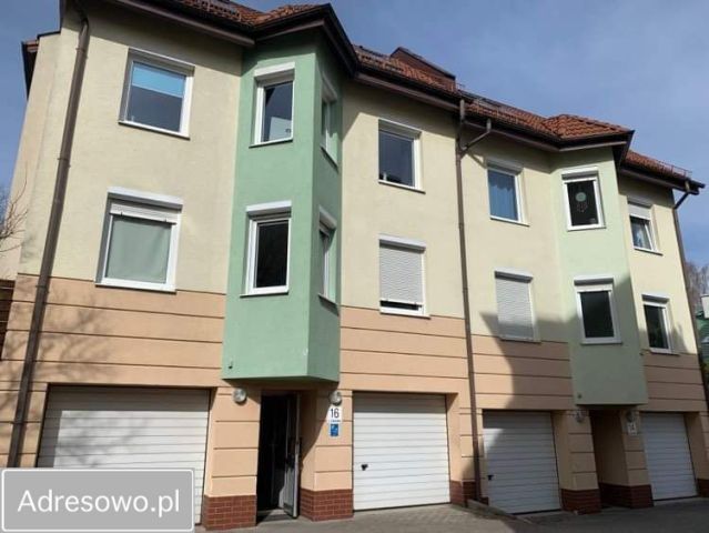 Mieszkanie 3-pokojowe Gdynia Wielki Kack, ul. Lesoka. Zdjęcie 1