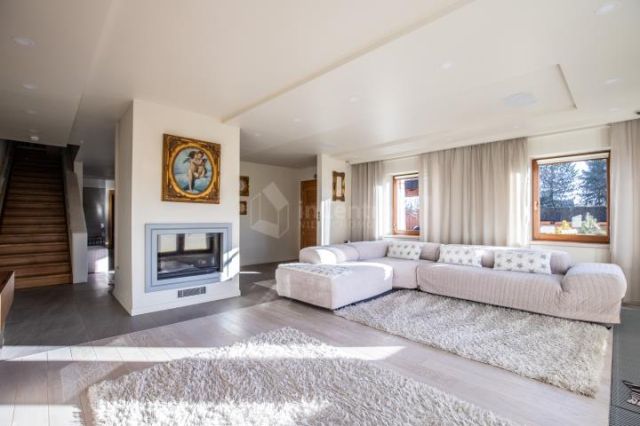 dom wolnostojący, 4 pokoje Nowy Targ, ul. Nadmłynówka. Zdjęcie 2