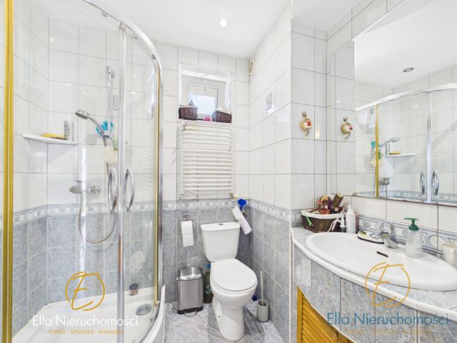 dom szeregowy, 5 pokoi Legnica, ul. Bratkowa. Zdjęcie 9