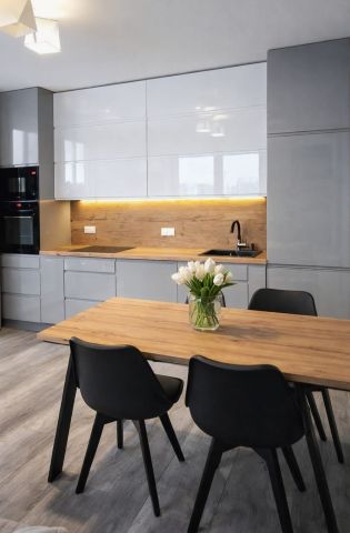 Mieszkanie 3-pokojowe Warszawa Ursus, ul. Posag 7 Panien. Zdjęcie 1