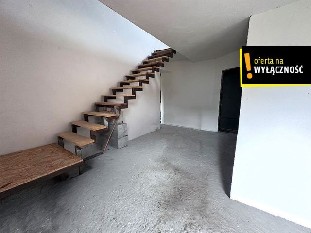 dom wolnostojący, 4 pokoje Ponięcice, ul. Łąkowa. Zdjęcie 1
