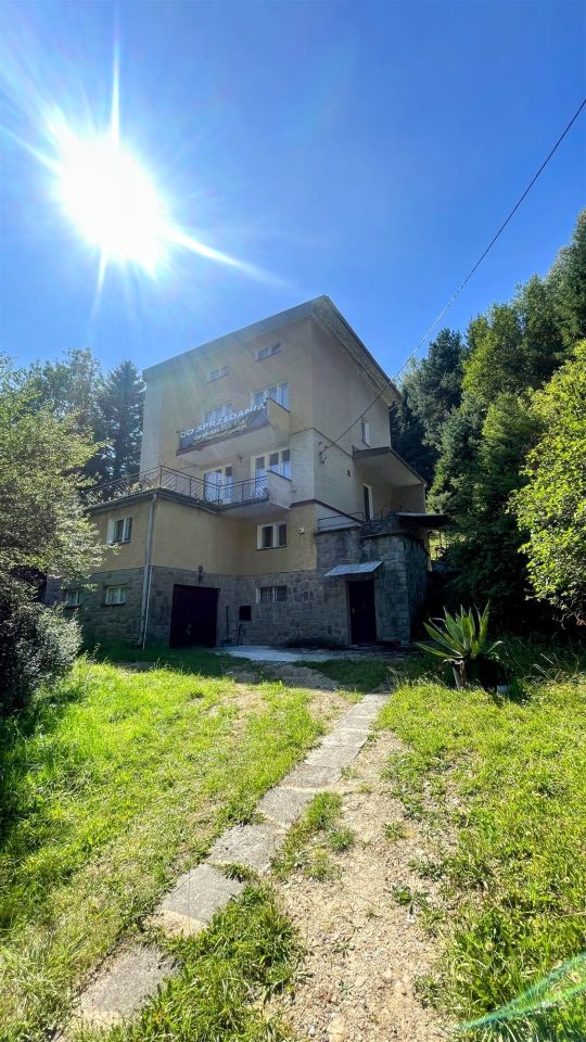 dom wolnostojący, 14 pokoi Krynica-Zdrój, ul. Leśna. Zdjęcie 7