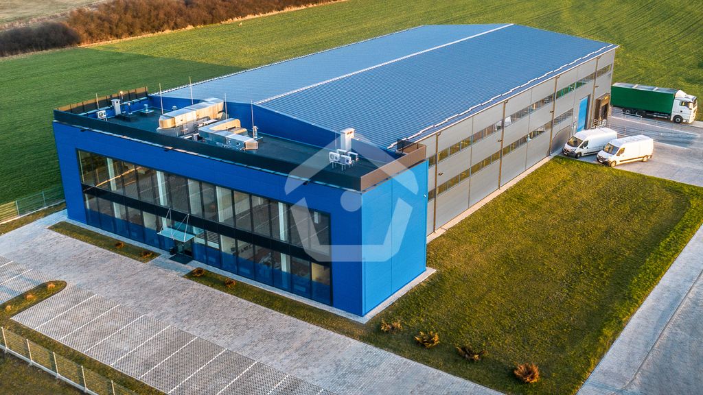 Hala/magazyn Łąka. Zdjęcie 5