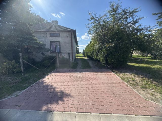 dom wolnostojący, 3 pokoje Mirzec Mirzec-Malcówki. Zdjęcie 1