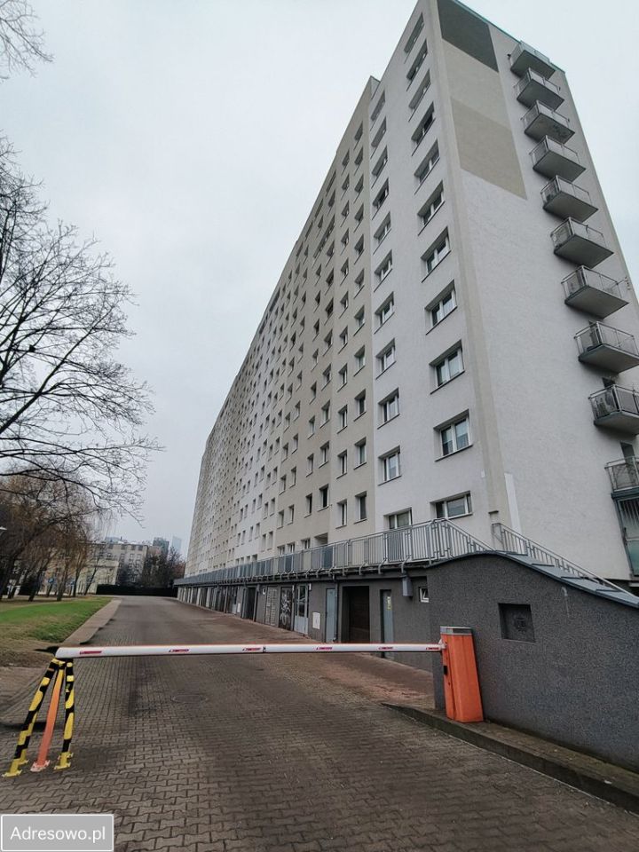 Mieszkanie 3-pokojowe Wrocław Krzyki, ul. Powstańców Śląskich. Zdjęcie 1