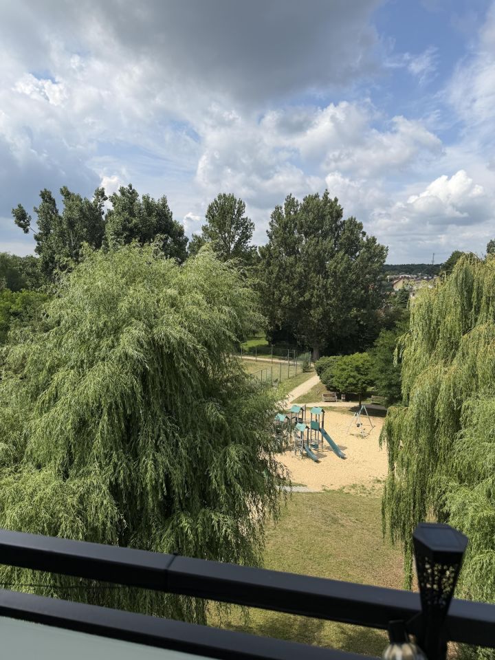 Mieszkanie 3-pokojowe Bełchatów, os. Budowlanych. Zdjęcie 13