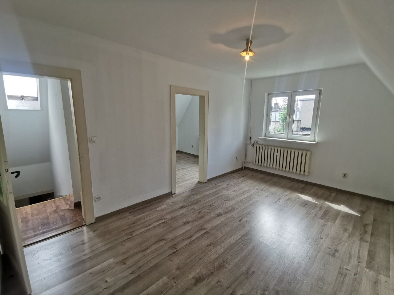 bliźniak, 4 pokoje Złotów, ul. Jastrowska. Zdjęcie 16