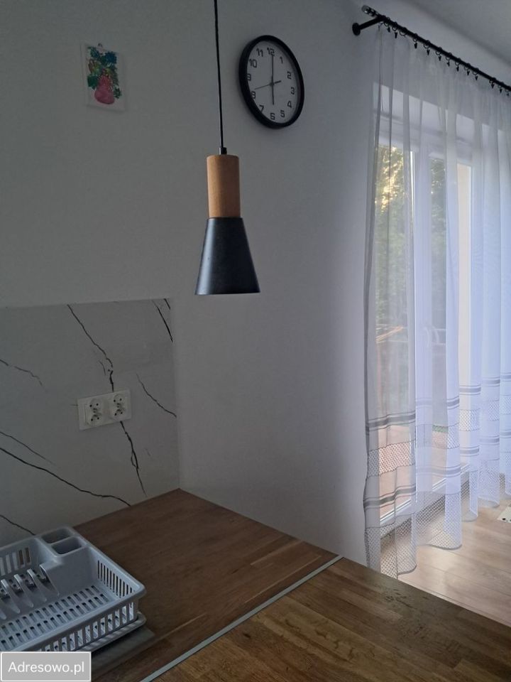 dom wolnostojący, 3 pokoje Ryglice, ul. ks. Jakuba Wyrwy. Zdjęcie 6