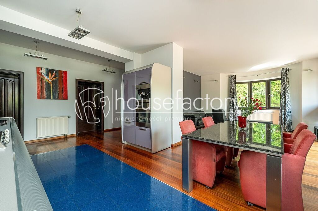 dom wolnostojący, 7 pokoi Łódź Górna. Zdjęcie 2