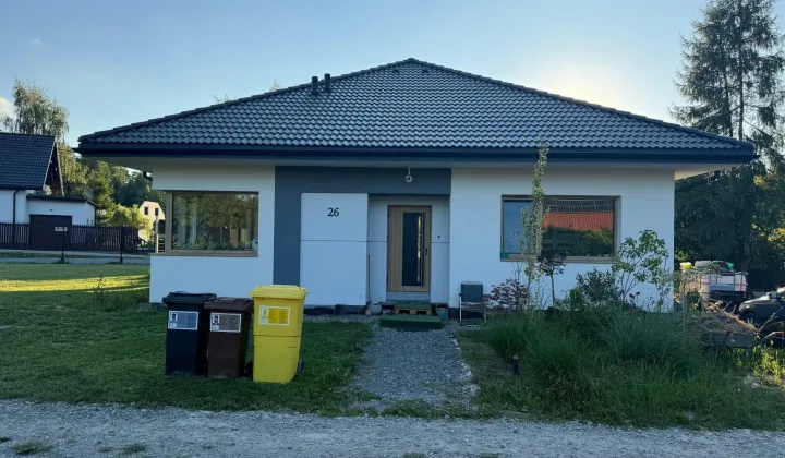 dom wolnostojący, 4 pokoje Bielsko-Biała Hałcnów, ul. Taternicza