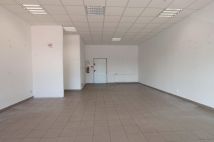 Lokal Wałcz Centrum, ul. Generała Władysława Andersa. Zdjęcie 4