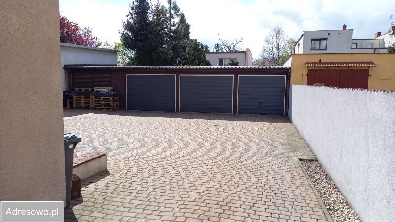 bliźniak, 8 pokoi Złotów. Zdjęcie 3