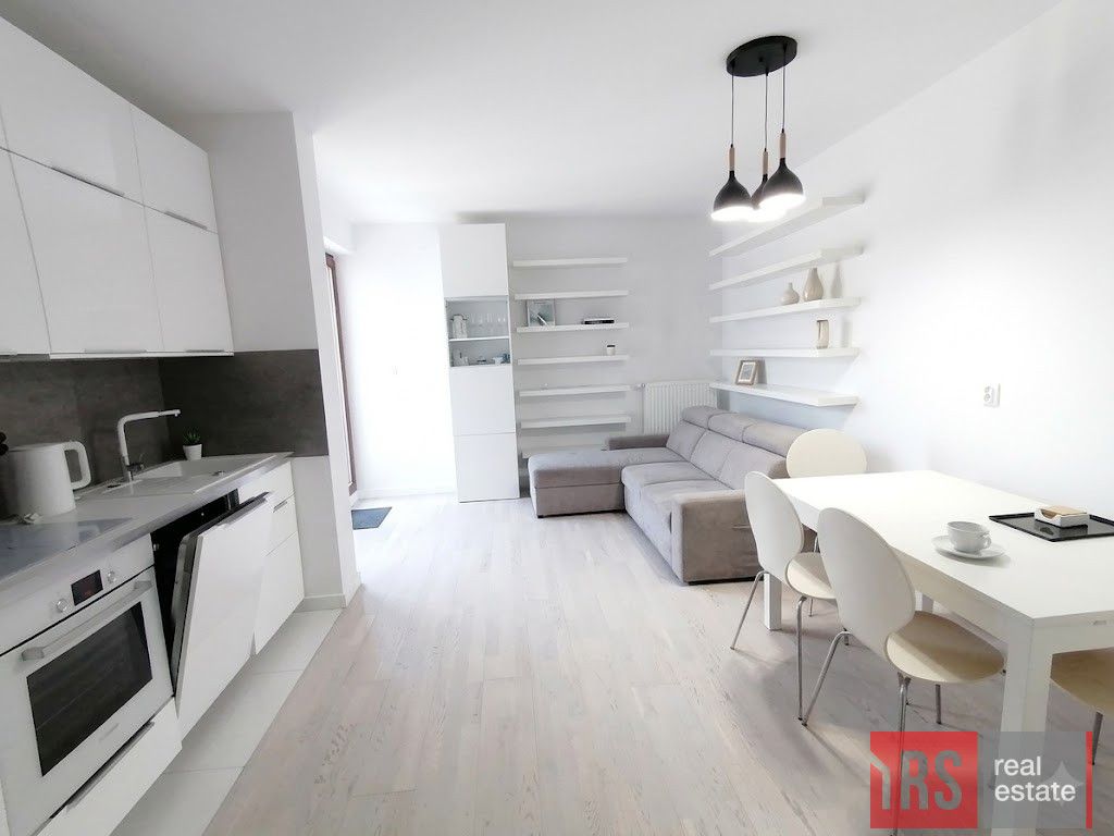 Mieszkanie 3-pokojowe Warszawa Wola, ul. Józefa Sowińskiego. Zdjęcie 1