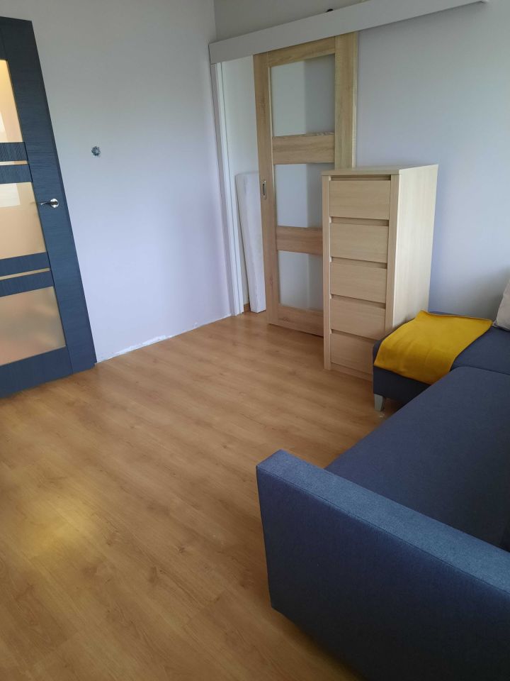 Mieszkanie 3-pokojowe Kraków Bieńczyce, os. Dywizjonu 303. Zdjęcie 1