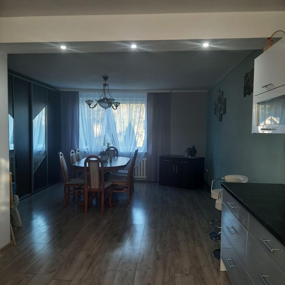 dom wolnostojący, 8 pokoi Mławka. Zdjęcie 7