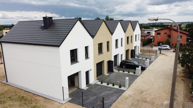 bliźniak, 4 pokoje Chodzież, ul. Akacjowa. Zdjęcie 15