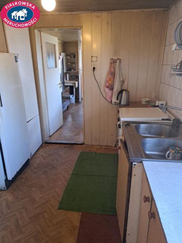 dom wolnostojący, 2 pokoje Kowiesy. Zdjęcie 3