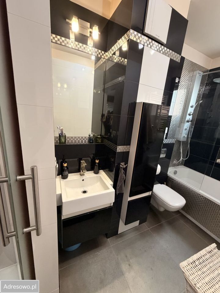 Mieszkanie 1-pokojowe Kraków Górka Narodowa, ul. ks. Józefa Meiera. Zdjęcie 2