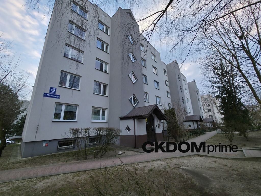 Mieszkanie 3-pokojowe Kielce, ul. Jana Kochanowskiego. Zdjęcie 1