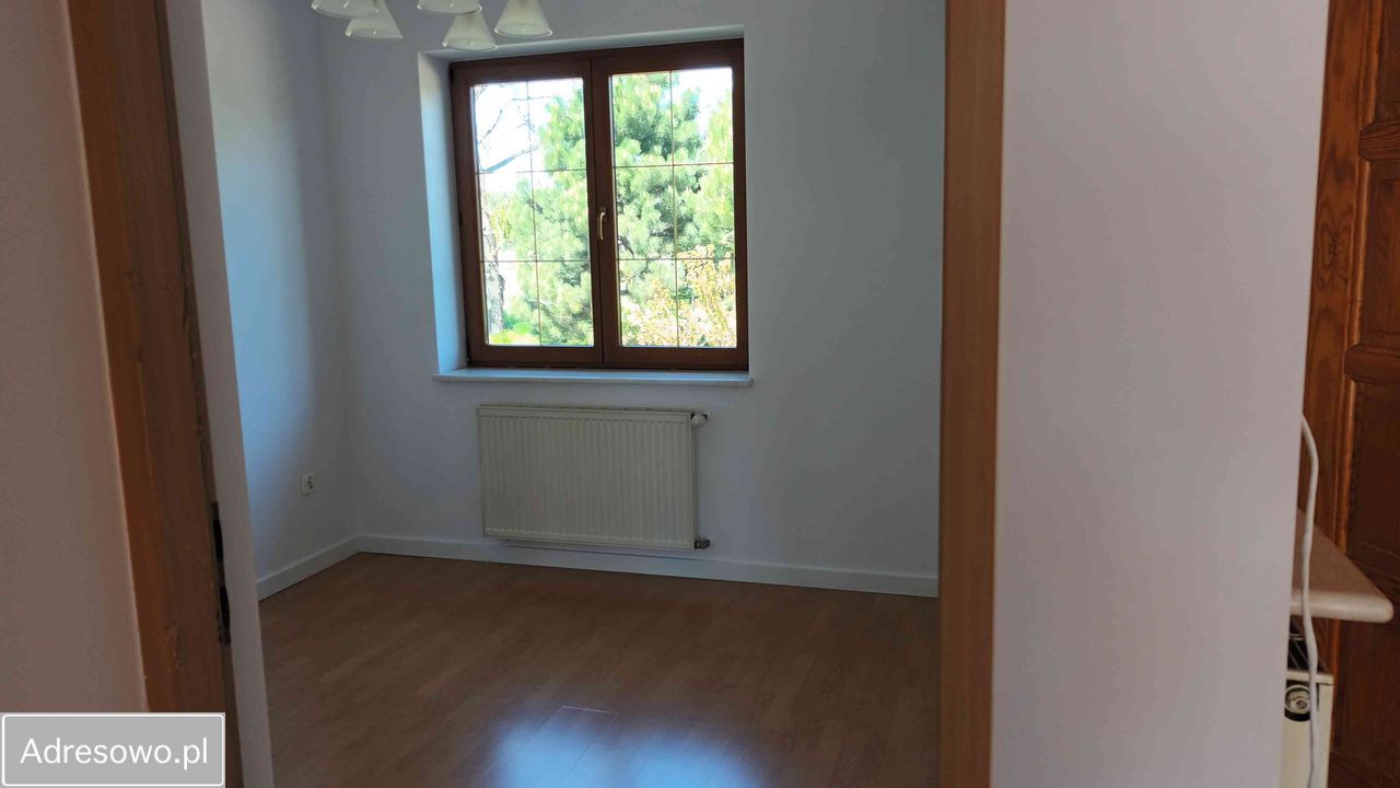 dom wolnostojący, 5 pokoi Rączna. Zdjęcie 9