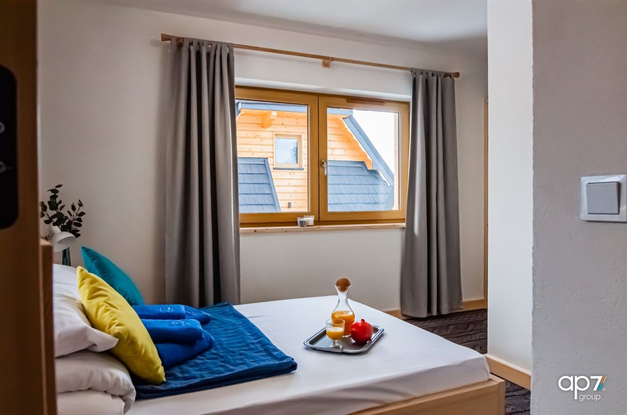 dom wolnostojący, 18 pokoi Zakopane Hrube Wyżnie, ul. Hrube Wyżne. Zdjęcie 4