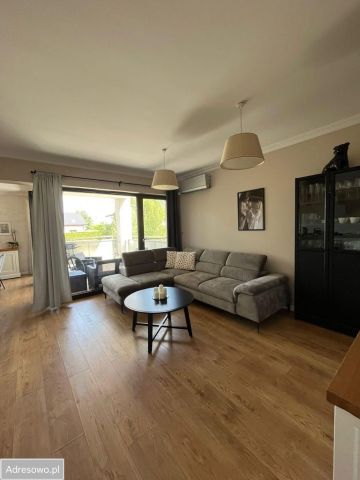 Mieszkanie 3-pokojowe Tychy Żwaków, ul. Nowa. Zdjęcie 1