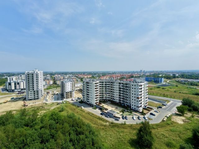 Mieszkanie 4-pokojowe Rzeszów, ul. bł. Karoliny. Zdjęcie 13