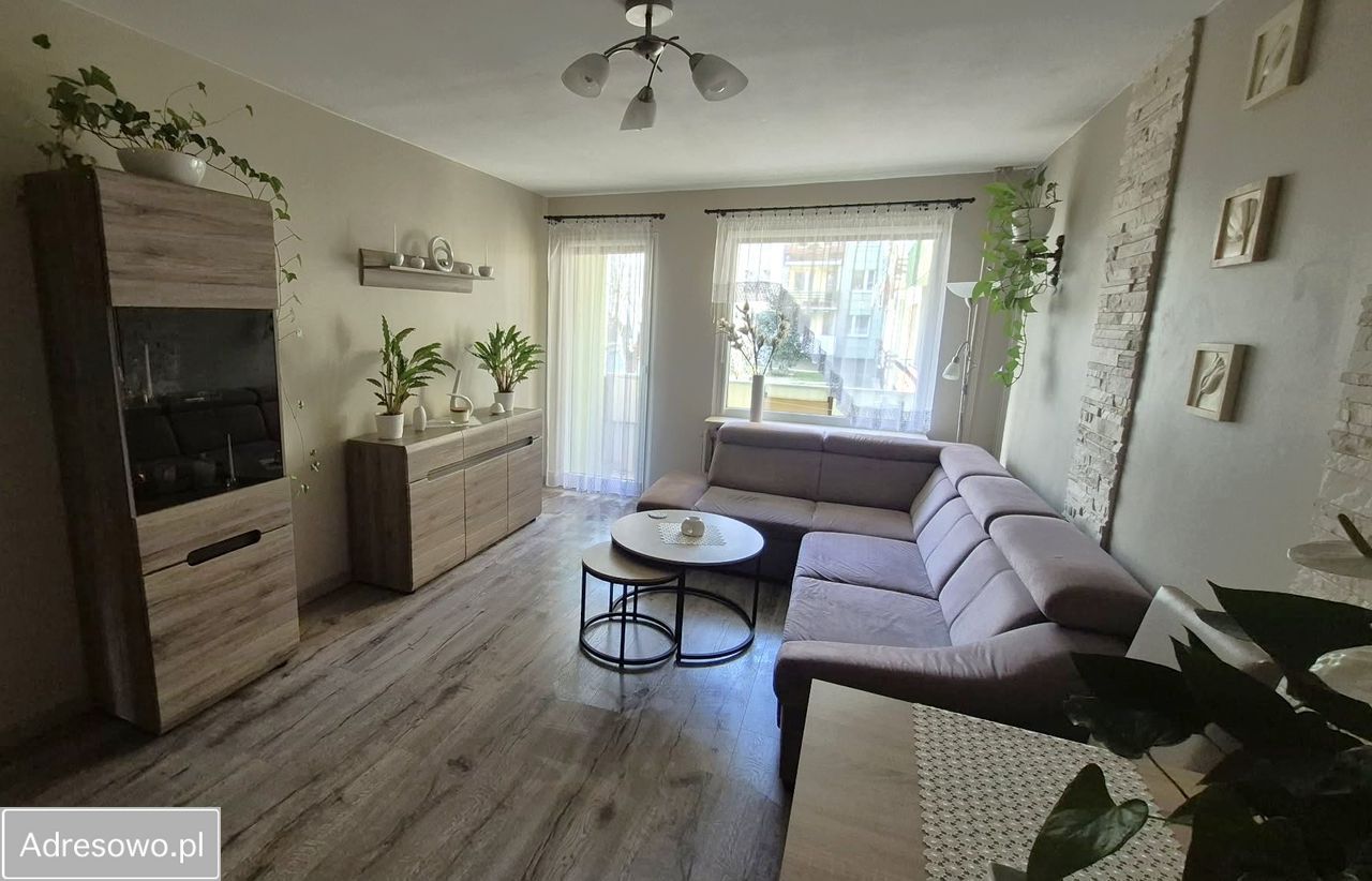 Mieszkanie 3-pokojowe Legnica Piekary Wielkie, ul. gen. Michała Tokarzewskiego-Karaszewicza. Zdjęcie 15