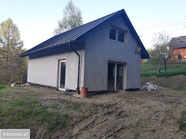 dom wolnostojący, 2 pokoje Sosnówka, ul. Czerwona Dolina. Zdjęcie 1