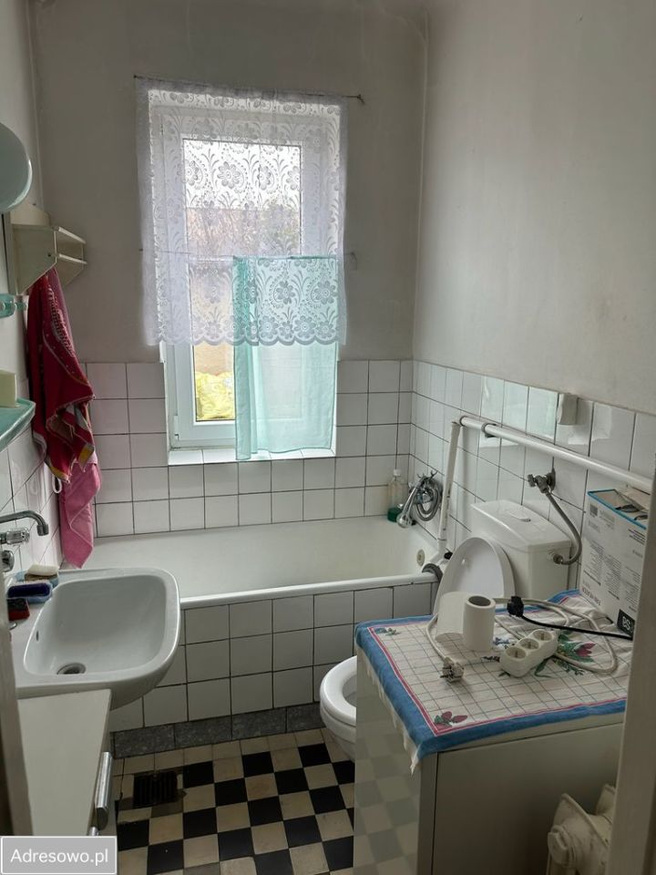 dom wolnostojący, 4 pokoje Wołomin, ul. 1 Maja. Zdjęcie 4