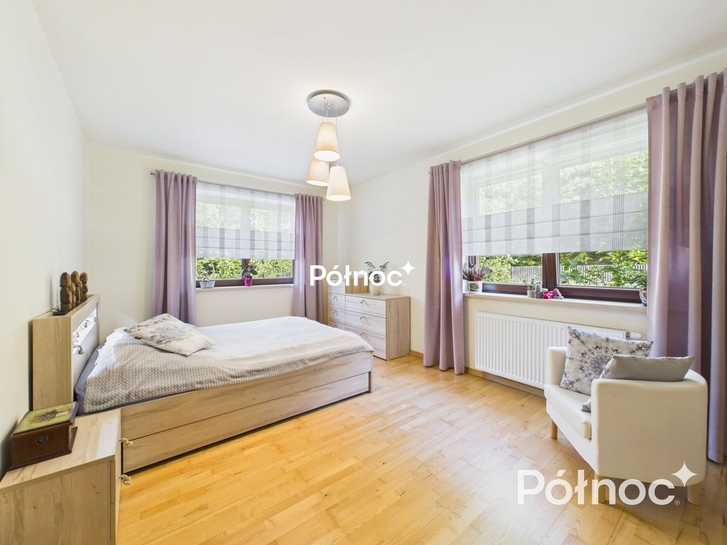 dom wolnostojący, 9 pokoi Osieczany. Zdjęcie 8