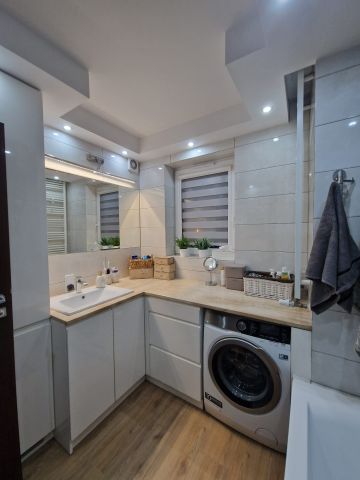 Mieszkanie 3-pokojowe Starachowice Wanacja, ul. Witolda Lutosławskiego. Zdjęcie 19