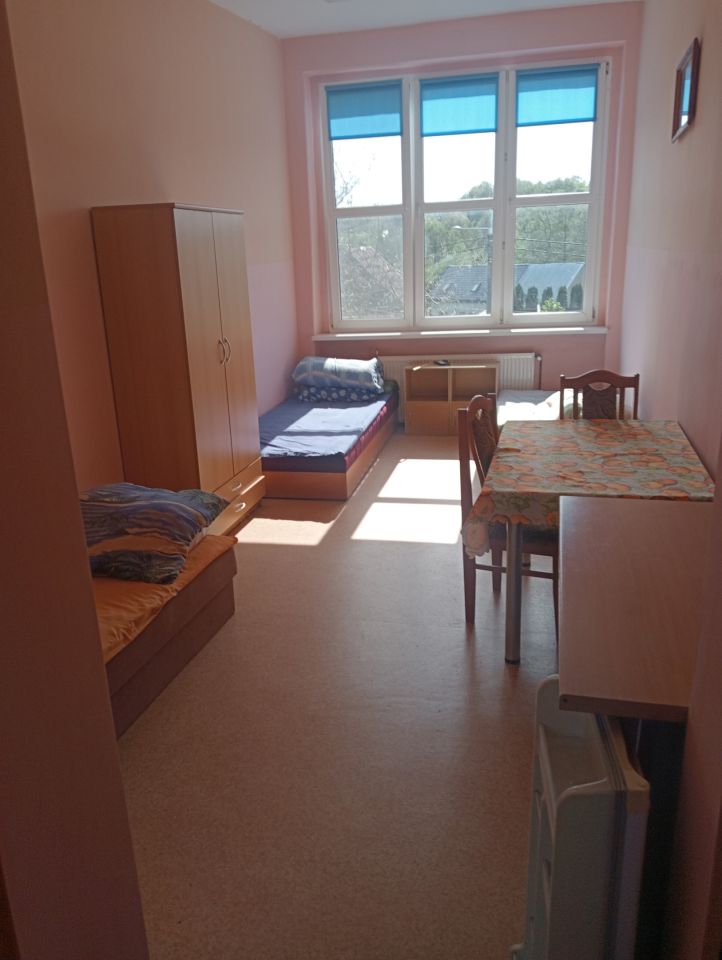 dom wolnostojący, 14 pokoi Buśnia. Zdjęcie 7