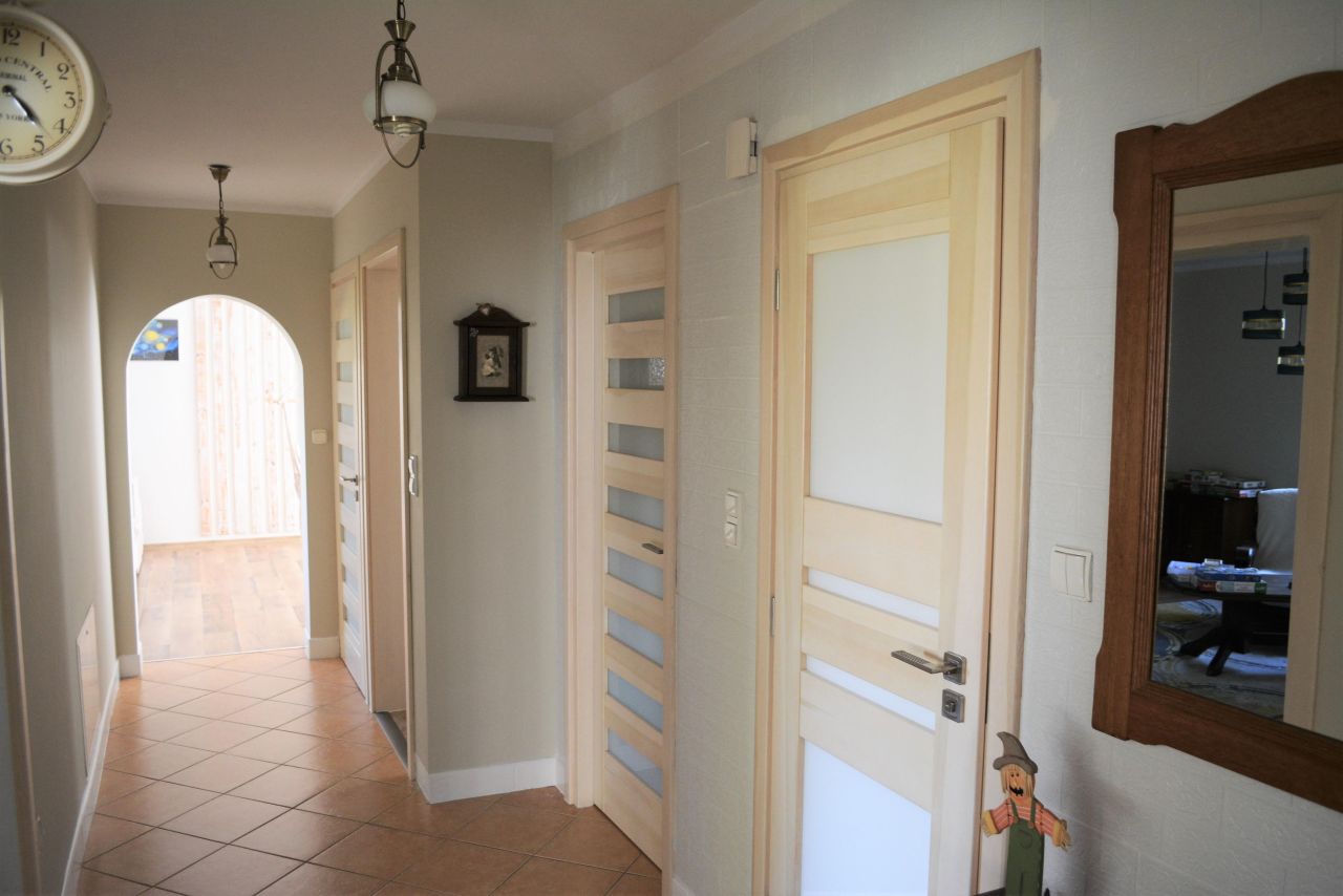 dom wolnostojący, 6 pokoi Gorzyce Piaski. Zdjęcie 13