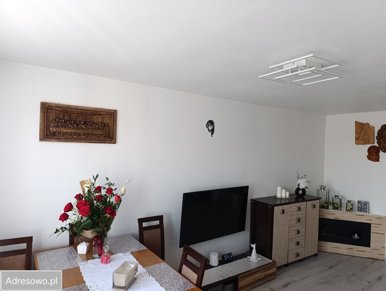 Mieszkanie 3-pokojowe Guzów. Zdjęcie 1