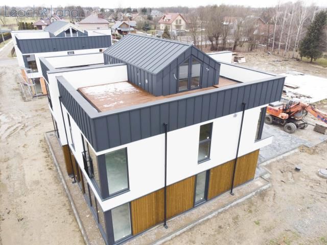 bliźniak, 4 pokoje Niepołomice, os. Suszówka. Zdjęcie 2