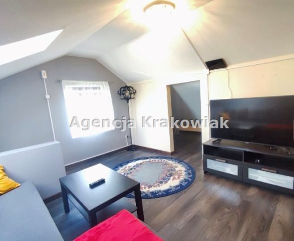 dom wolnostojący, 5 pokoi Skała. Zdjęcie 17