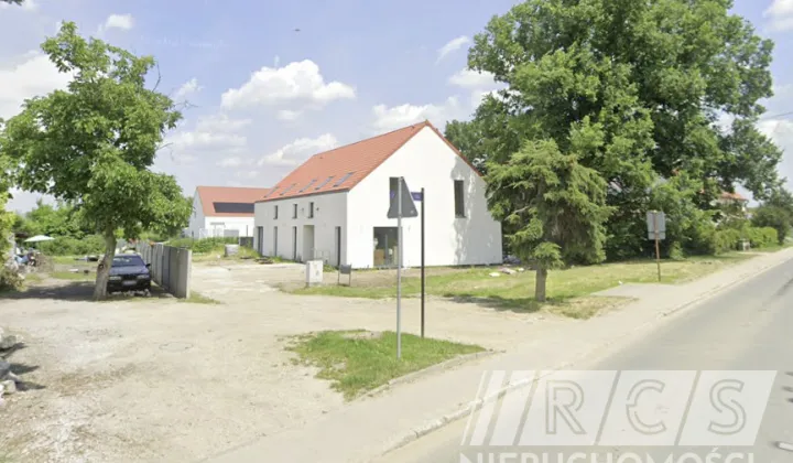 dom wolnostojący, 14 pokoi Zabrodzie