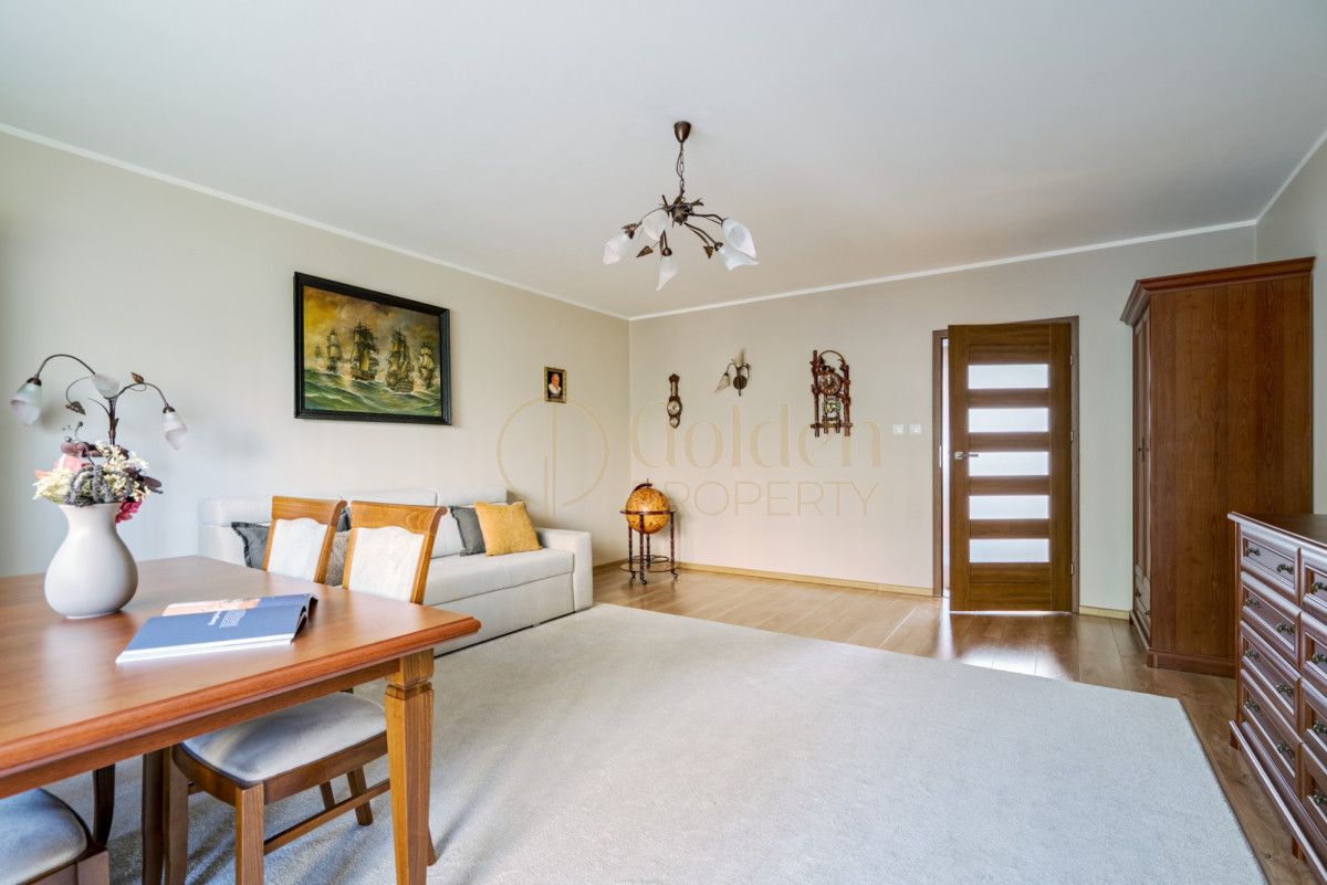 Mieszkanie 3-pokojowe Gdynia Karwiny, ul. Stanisławy Fleszarowej-Muskat. Zdjęcie 5