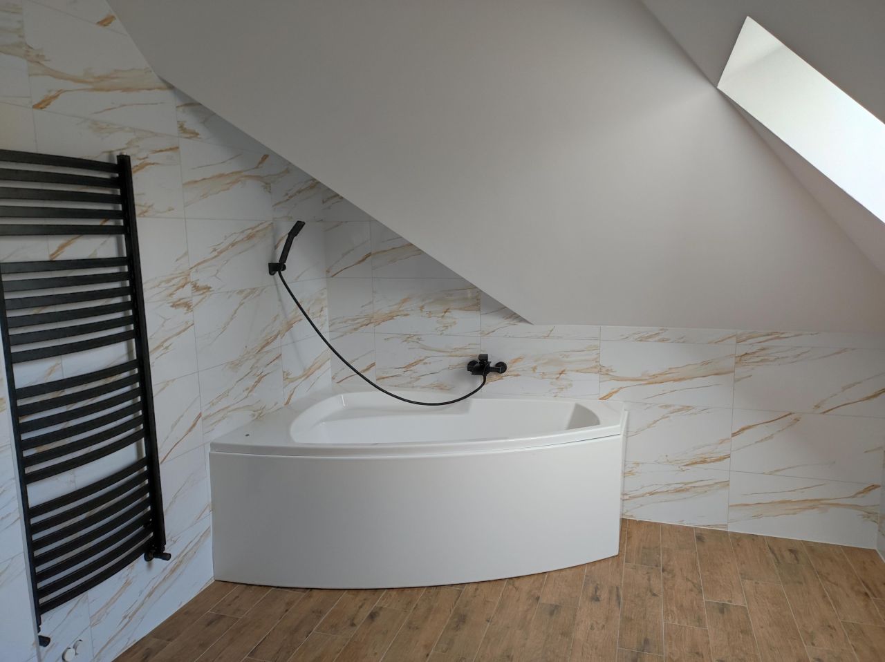 dom wolnostojący, 6 pokoi Wieliczka Lednica Dolna, ul. Długa. Zdjęcie 4