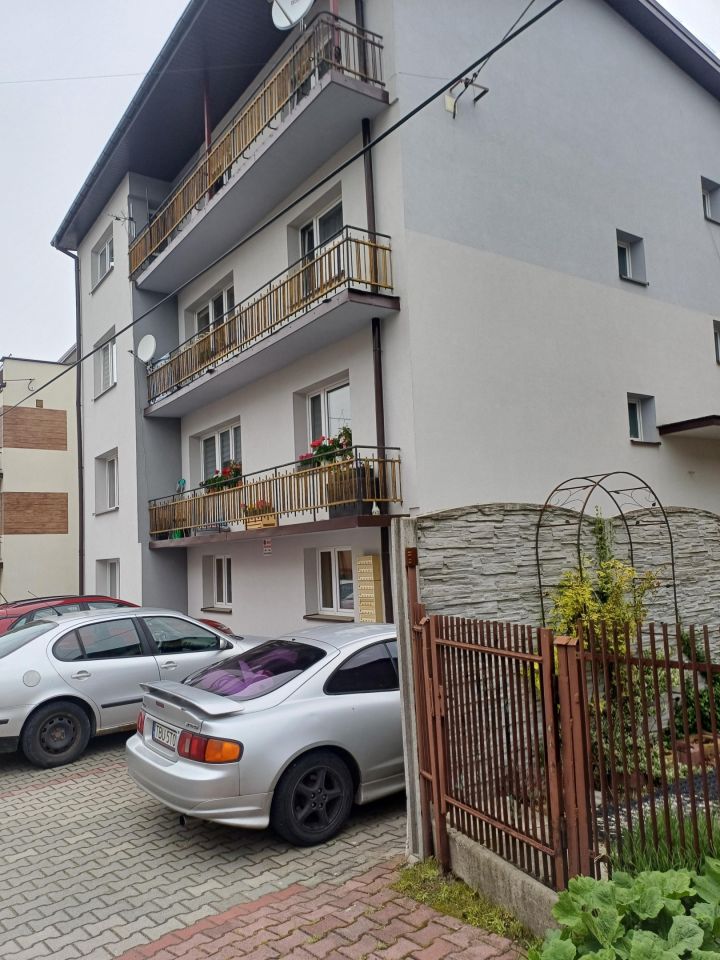 budynek wielorodzinny, 8 pokoi Busko-Zdrój Centrum, ul. Królowej Jadwigi. Zdjęcie 2