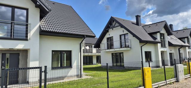 bliźniak, 4 pokoje Podłęże. Zdjęcie 2